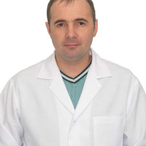 veterinarniy-vrach-stomatolog-poydolov-2